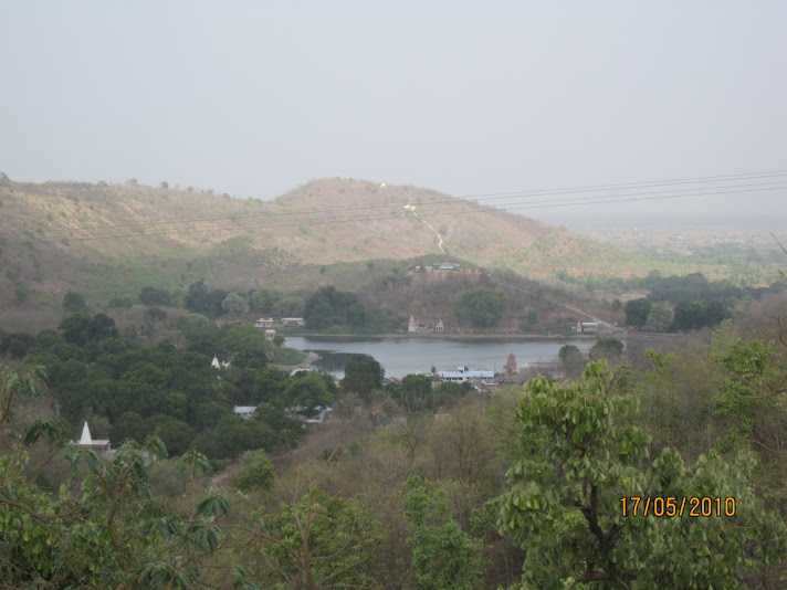 talab on the way to Ramtek