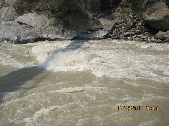 CONFLUENCE AT VISHNU PRAYAG