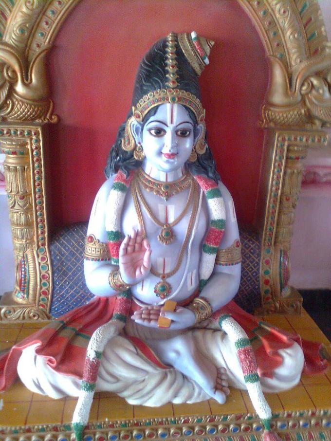 401247_334307506677076_37990385_n