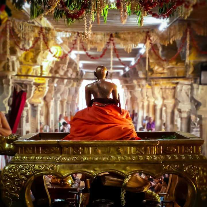 .facebook_1493227301775