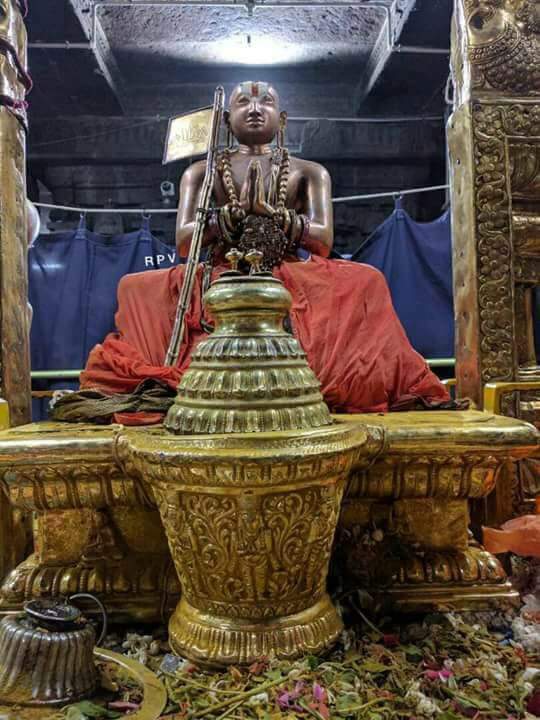 .facebook_1494173894977