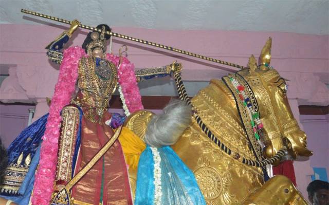 542225_4685814242463_1086520006_n